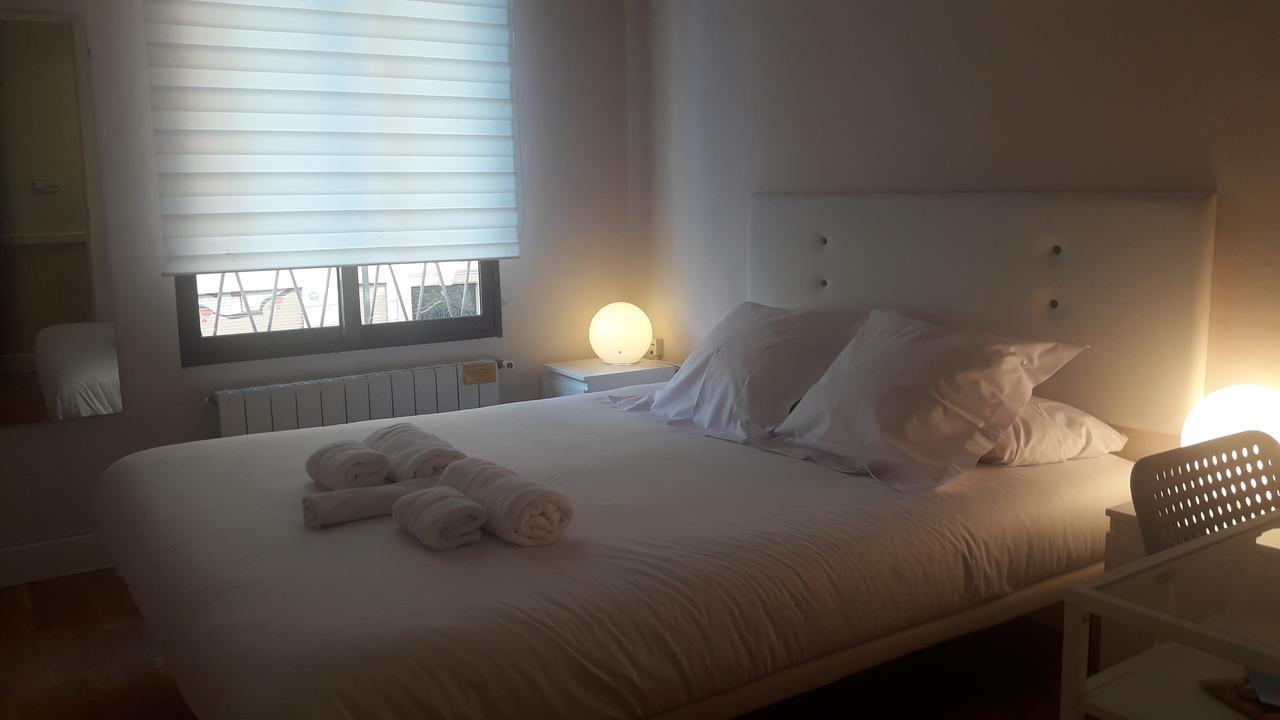 Angel Guimera Rooms & Breakfast บาเลนเซีย ภายนอก รูปภาพ