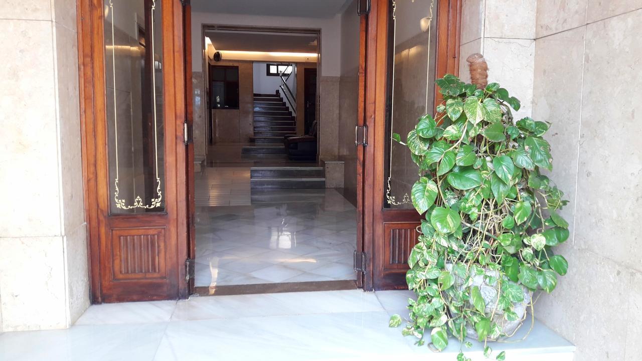 Angel Guimera Rooms & Breakfast บาเลนเซีย ภายนอก รูปภาพ