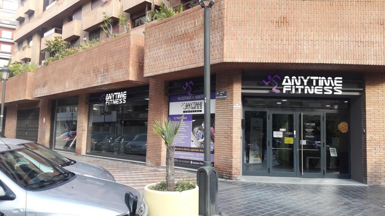 Angel Guimera Rooms & Breakfast บาเลนเซีย ภายนอก รูปภาพ